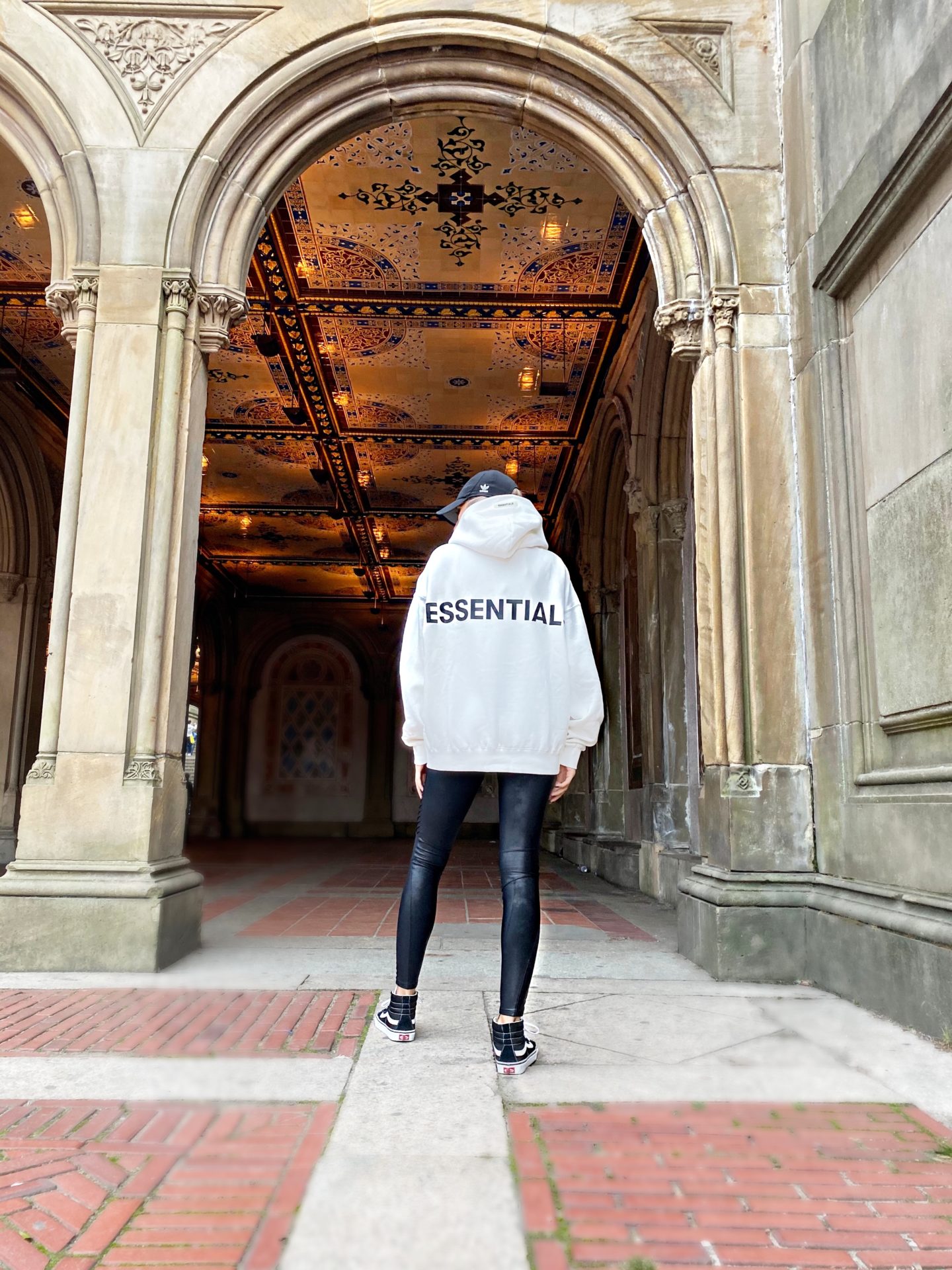 Central Park – Bethesda Terrace -fear of god essentials hoodie