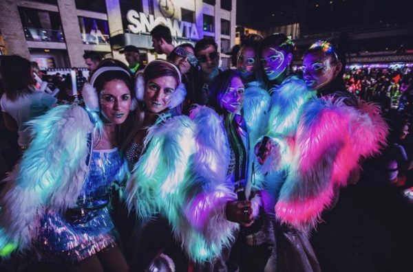 Snowta Fest- LED white fur jacket NYE group